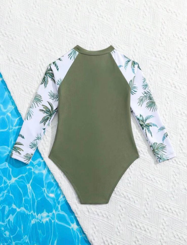 Traje palm tree