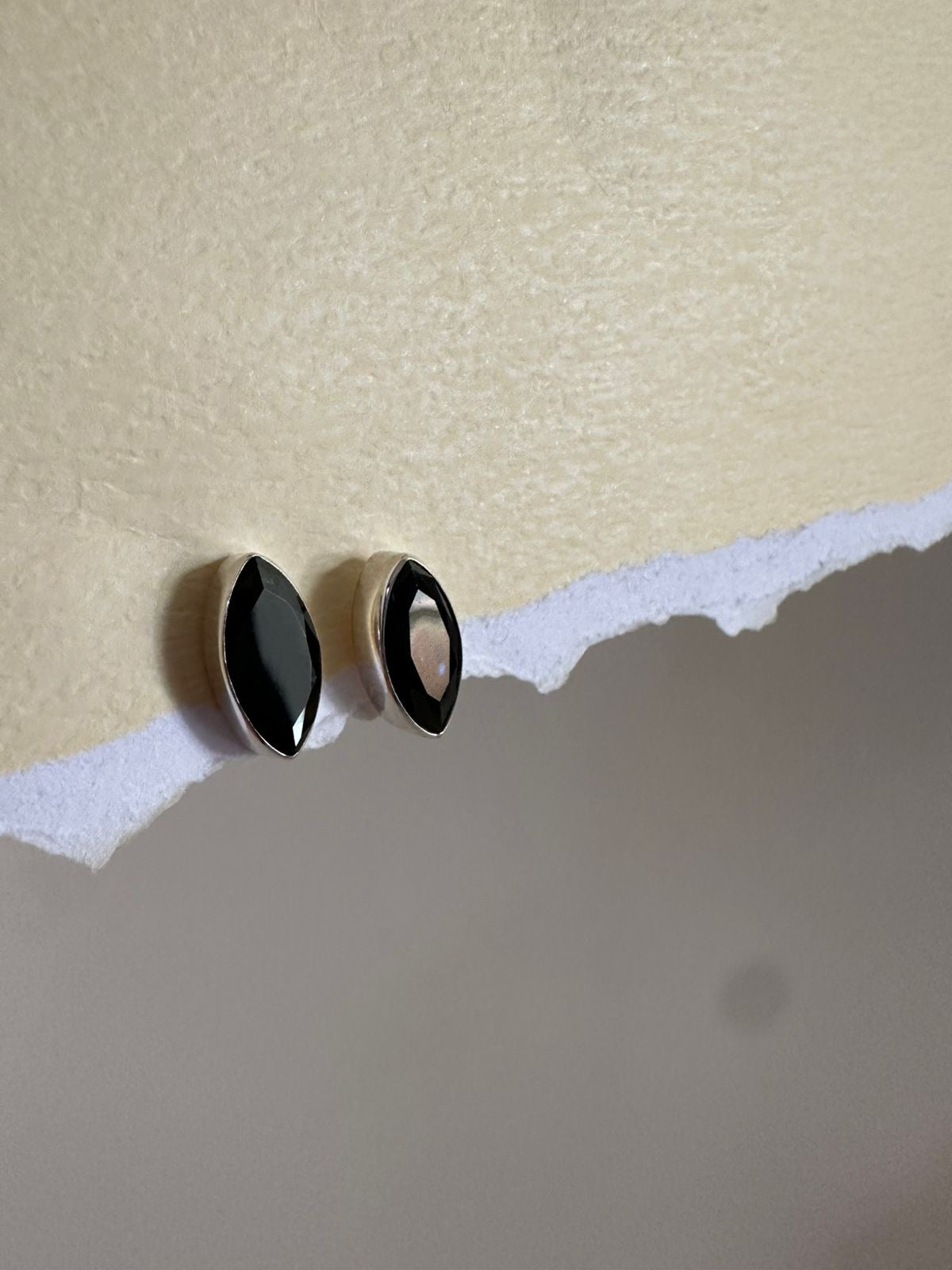 Aretes de plata Black Mamba