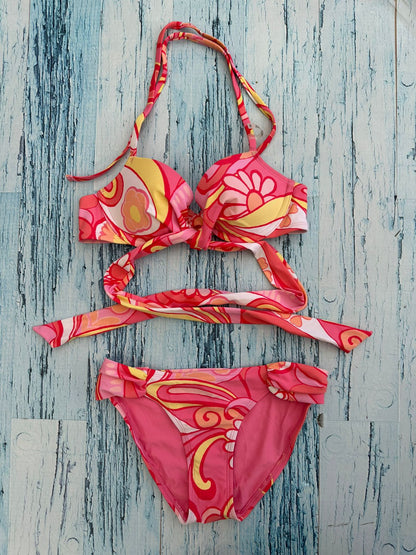 Bikini rosado con cintas