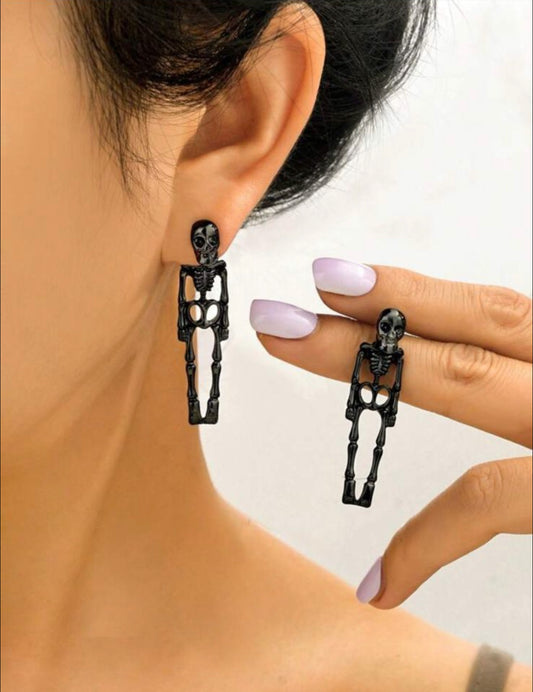 Aretes esqueletos negros