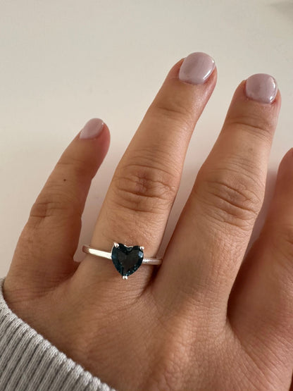 Anillo de Plata Corazón