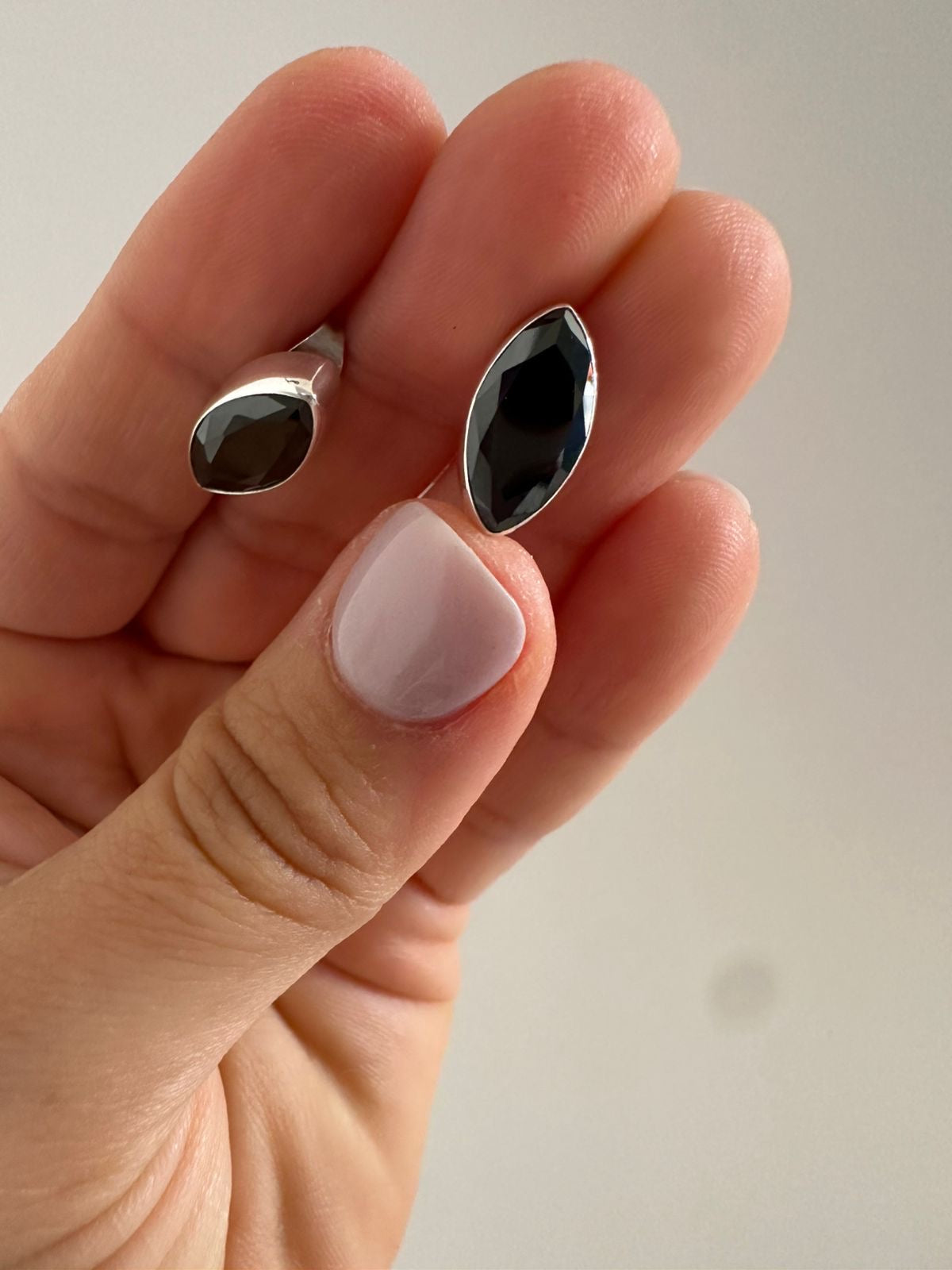 Aretes de plata Black Mamba