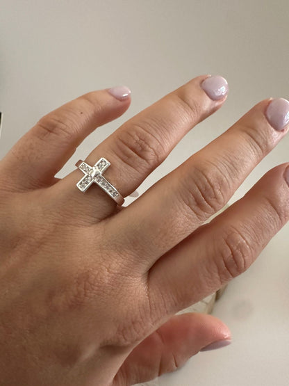 Anillo de Plata Cruz