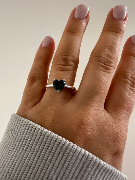 Anillo de Plata Corazón