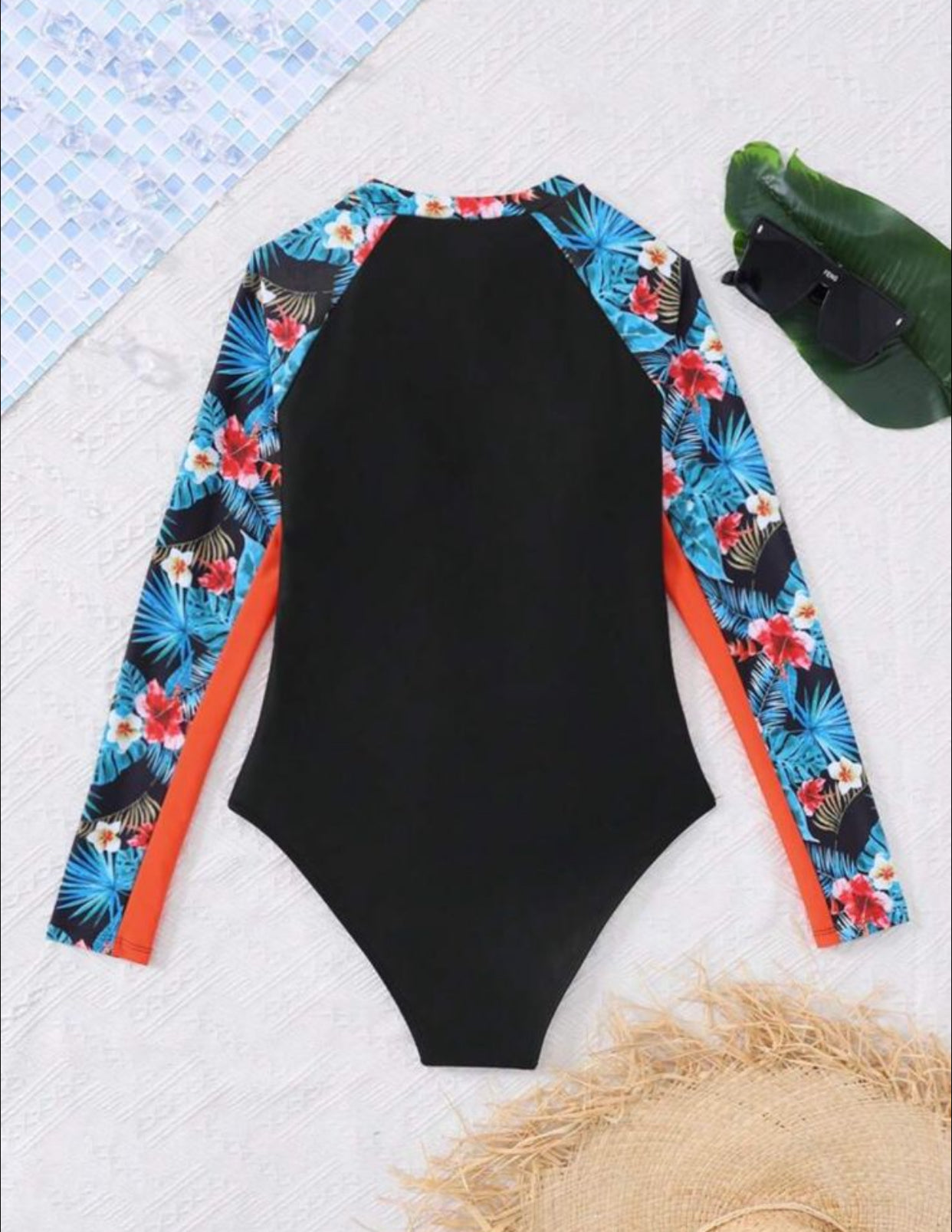 Traje de baño tropical