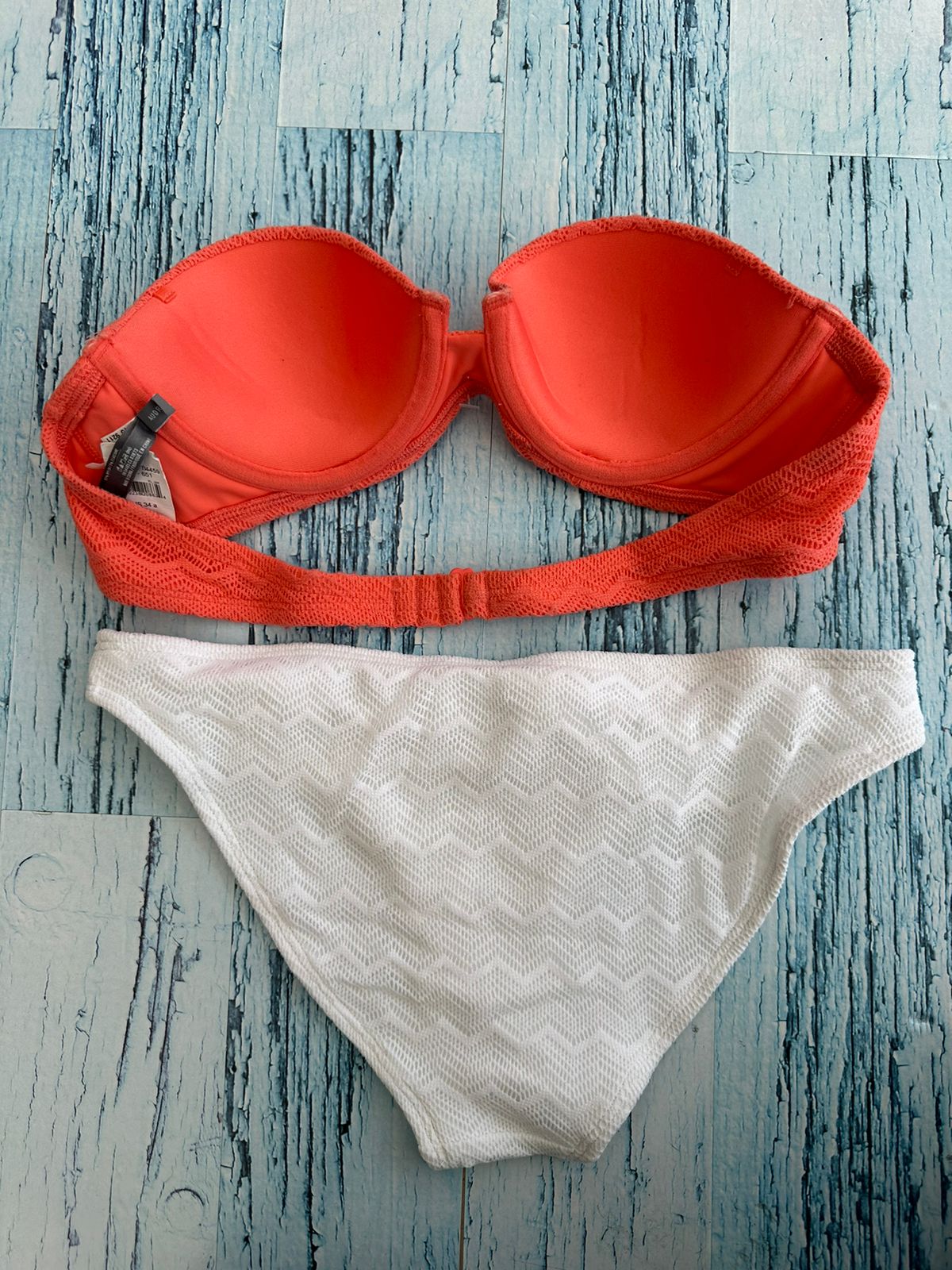 Bikini Blanco con naranja