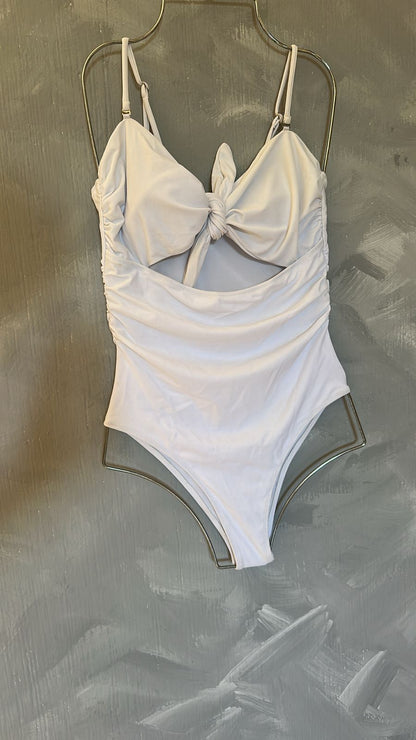 Traje de baño blanco