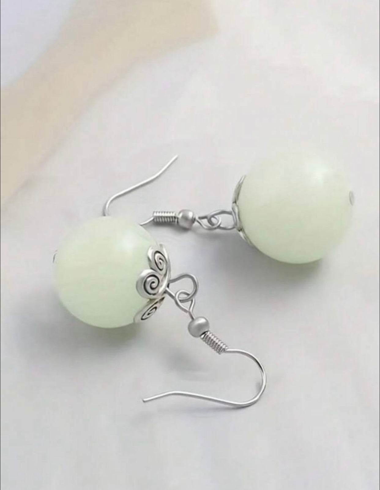 Aretes bola de luz