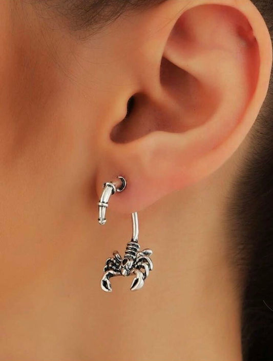 Aretes Escorpión