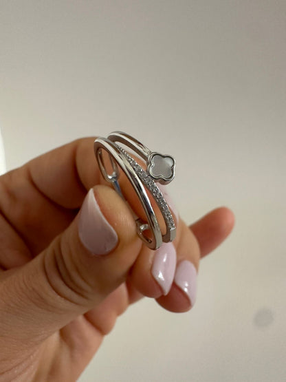 Anillo de plata triple